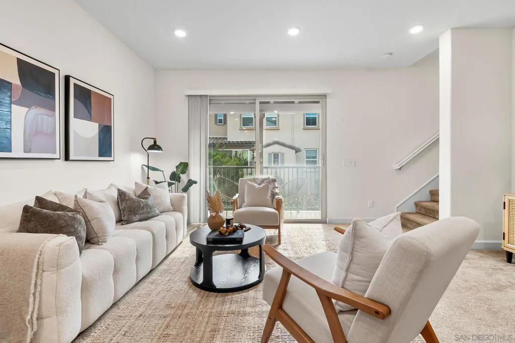 , Oceanside, California 92056 home-pic-1